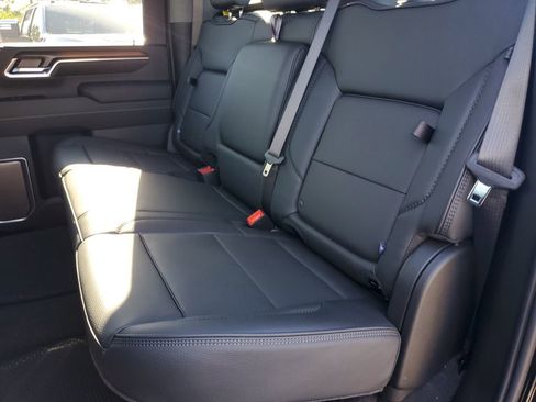 New 2026 GMC Sierra 2500 Denali w/ Denali Reserve Package image 9