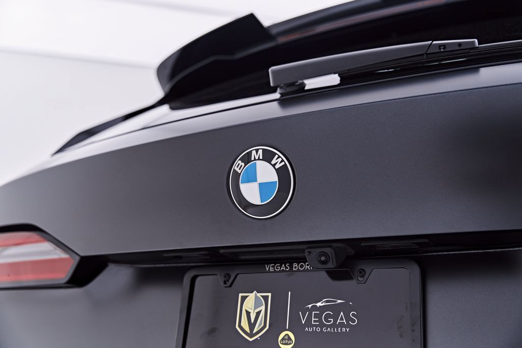 Used 2026 BMW M5 Touring AWD/4WD image 25
