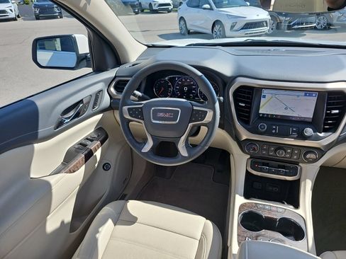 Used 2023 GMC Acadia Denali w/ Denali Ultimate Package AWD/4WD image 31