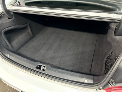 Used 2018 Volvo S90 T5 Momentum w/ Convenience Package image 32