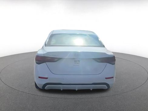 Used 2025 Nissan Sentra S image 11