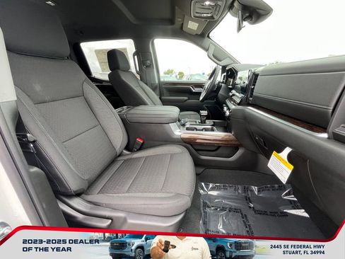 New 2026 GMC Sierra 1500 Elevation image 21