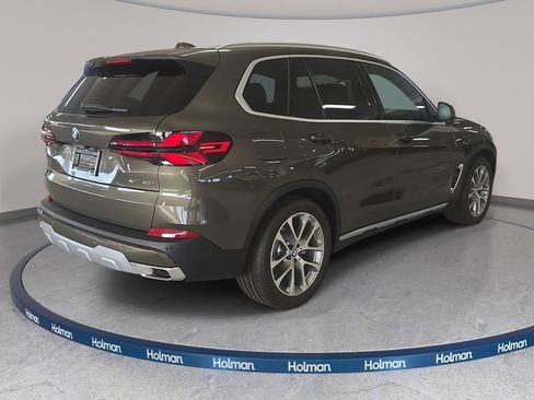 Used 2026 BMW X5 xDrive40i w/ Off-Road Package AWD/4WD image 4