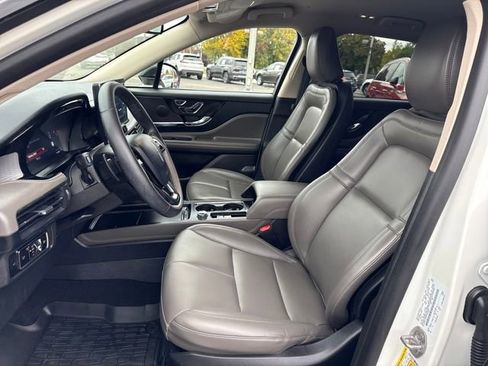Certified 2023 Lincoln Corsair FWD image 14
