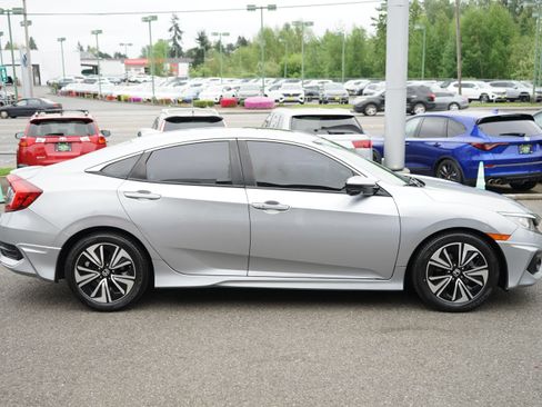 Used 2016 Honda Civic EX-L image 6