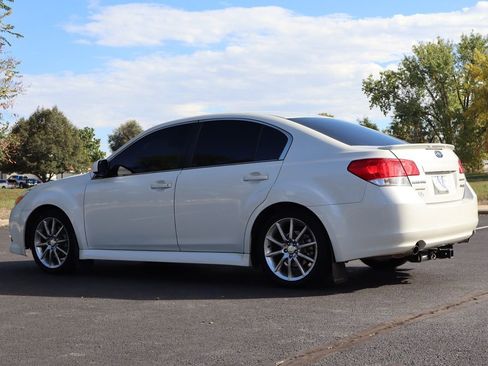 Used 2010 Subaru Legacy 2.5GT Limited image 7