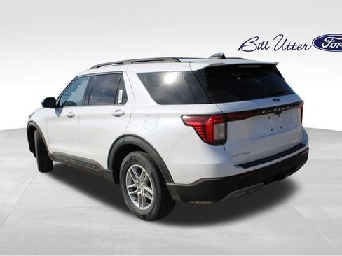 New 2026 Ford Explorer Active w/ Active Comfort Package image 4