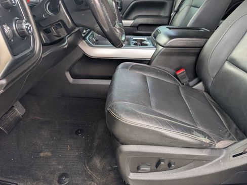 Used 2017 Chevrolet Silverado 2500 LTZ w/ Duramax Plus Package image 9