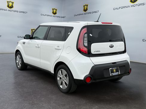 Used 2016 Kia Soul FWD image 3