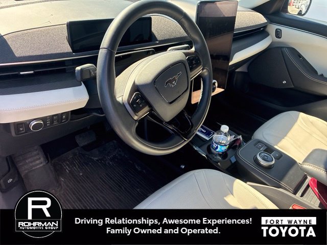 Used 2022 Ford Mustang Mach-E Premium AWD/4WD image 3