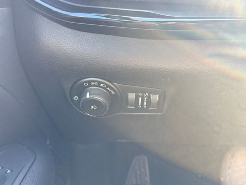 New 2026 Jeep Compass Latitude AWD/4WD image 15