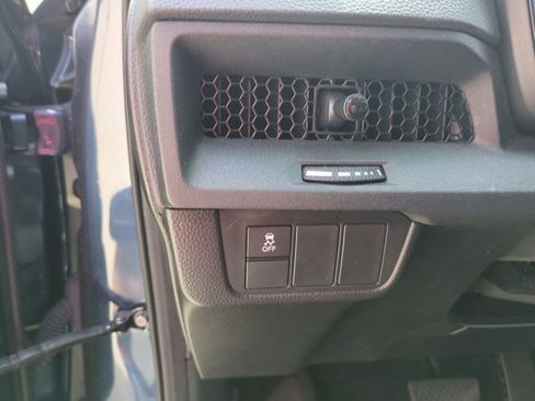 Used 2025 Honda CR-V EX image 13