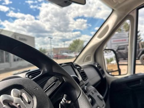 Used 2022 RAM ProMaster 2500 FWD image 7