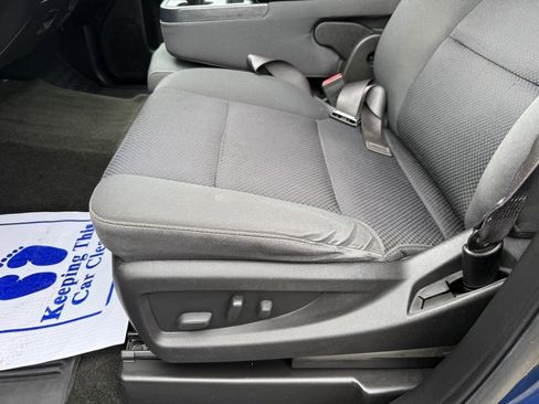Used 2017 Chevrolet Silverado 1500 LT w/ All Star Edition image 14