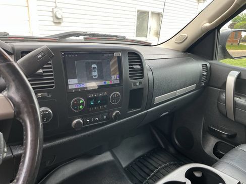 Used 2013 GMC Sierra 1500 SLE w/ Power Tech Package AWD/4WD image 17