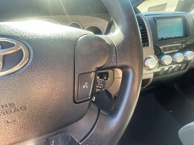 Used 2013 Toyota Tundra 4x4 CrewMax w/ Tow Pkg image 26