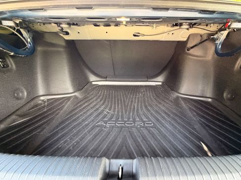 Used 2023 Honda Accord EX image 15