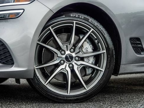 Used 2025 Genesis G70 2.5T AWD/4WD image 6