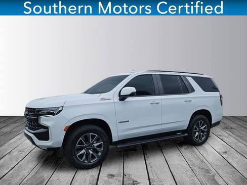 Used 2024 Chevrolet Tahoe Z71 w/ Luxury Package AWD/4WD image 1