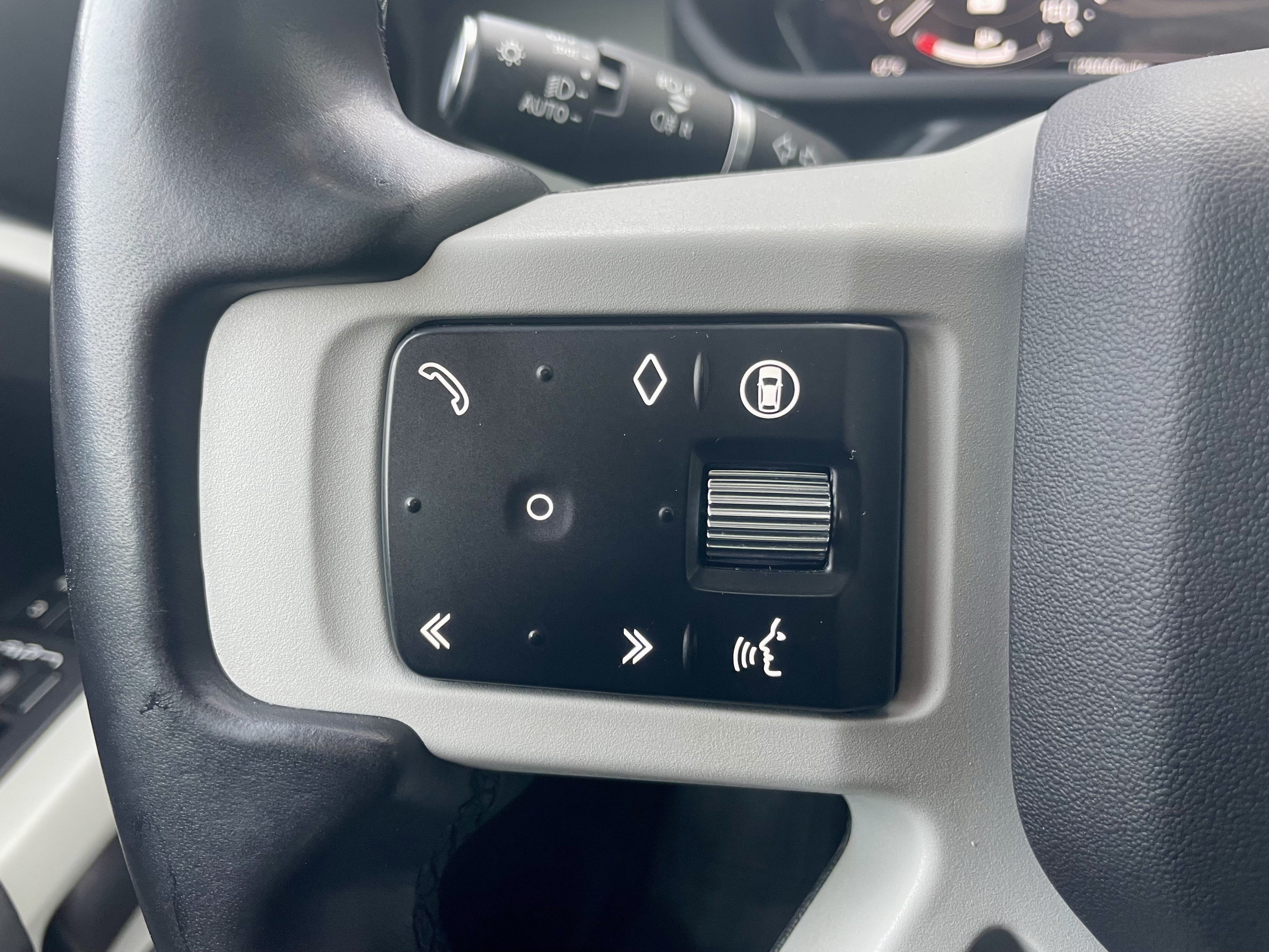 Used 2024 Land Rover Defender 110 S AWD/4WD image 23