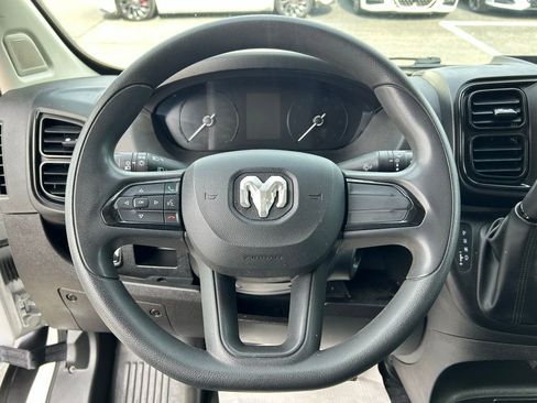 Used 2024 RAM ProMaster 2500 FWD image 24