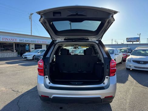Used 2016 Chevrolet Equinox LT w/ Convenience Package image 30