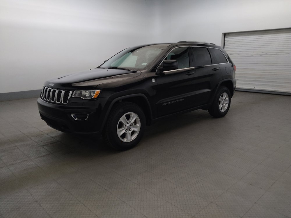 Used 2017 Jeep Grand Cherokee Laredo w/ Quick Order Package 23E AWD/4WD image 2