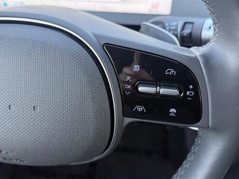 Used 2024 Hyundai Ioniq 5 SEL image 28