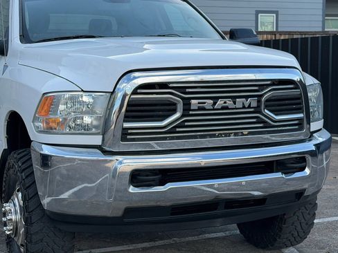 Used 2014 RAM 3500 Tradesman w/ Chrome Appearance Group AWD/4WD image 90