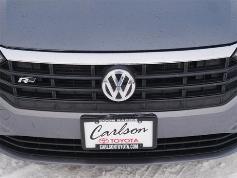 Used 2020 Volkswagen Jetta R-Line w/ R-Line Cold Weather Package image 14