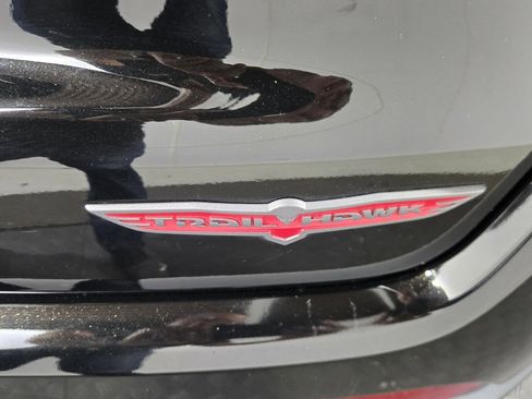 Used 2024 Jeep Compass Trailhawk image 30