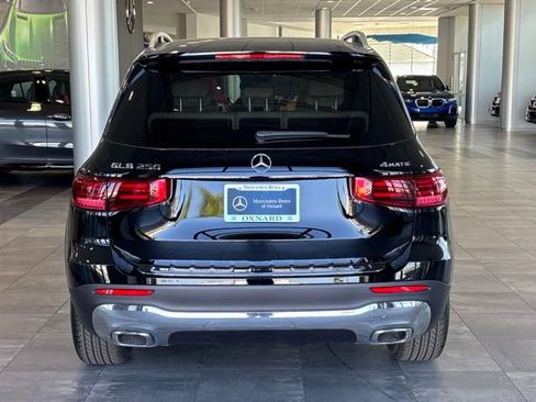 New 2026 Mercedes-Benz GLB 250 4MATIC image 5