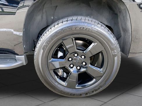 Used 2018 Chevrolet Tahoe LT RWD image 11