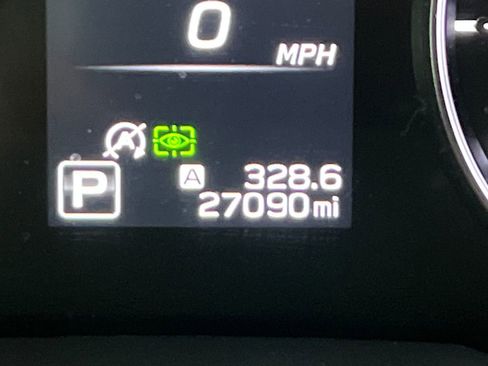 Certified 2022 Subaru Outback Limited AWD/4WD image 18