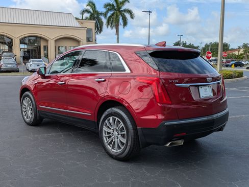 Used 2019 Cadillac XT5 Luxury FWD image 4