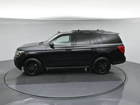 Certified 2024 Ford Expedition XLT AWD/4WD image 42