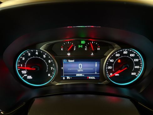 Used 2022 Chevrolet Equinox RS image 34