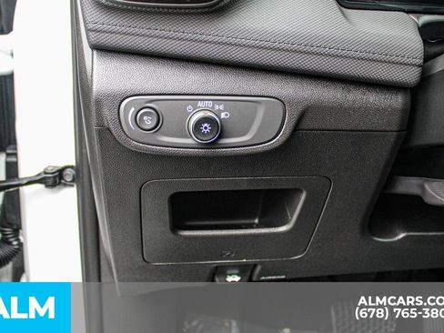 Used 2025 Chevrolet TrailBlazer LT FWD image 32