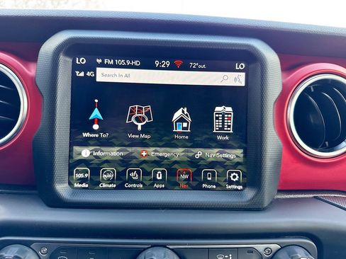 Used 2021 Jeep Wrangler Unlimited Rubicon image 16