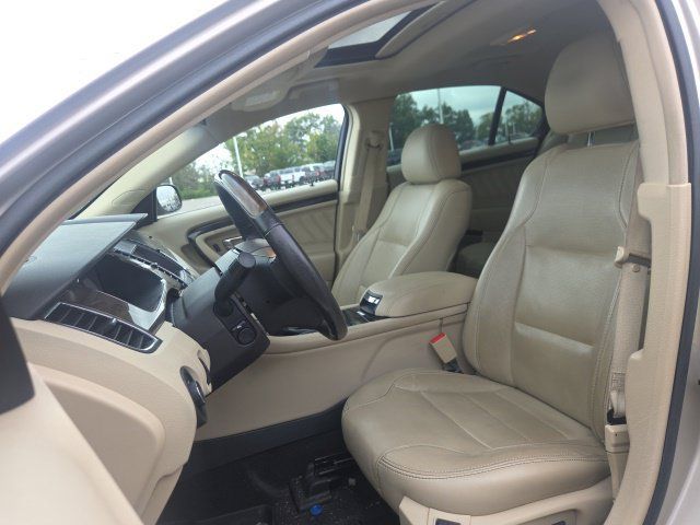 Used 2018 Ford Taurus Limited FWD image 21