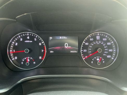 Used 2024 Kia Forte LXS w/ LXS Technology Package FWD image 16