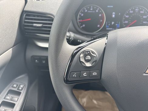 New 2026 Mitsubishi Eclipse Cross ES image 16