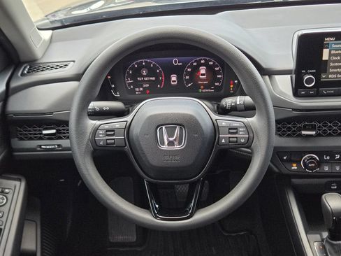 Certified 2025 Honda Accord SE image 26