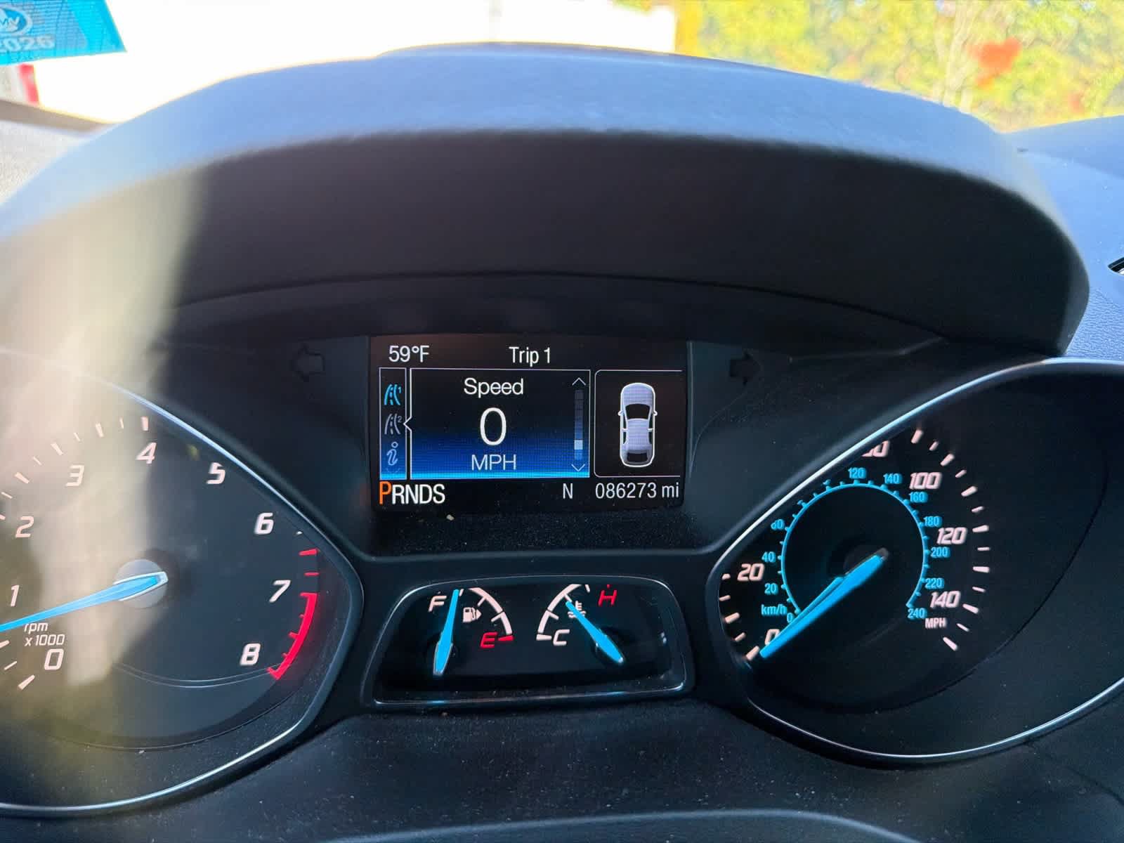 Used 2015 Ford Escape Titanium w/ Equipment Group 301A FWD image 2