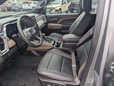 Used 2023 GMC Canyon Denali AWD/4WD image 15