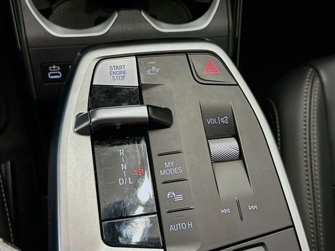 Used 2025 BMW X1 xDrive28i image 24