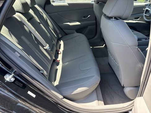 New 2026 Hyundai Elantra SEL Sport Premium FWD image 15