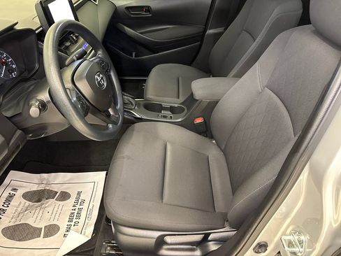 Used 2024 Toyota Corolla LE FWD image 17