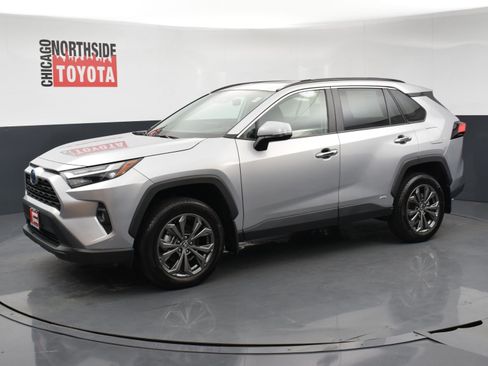 Used 2024 Toyota RAV4 XLE Premium w/ Weather Package AWD/4WD image 8