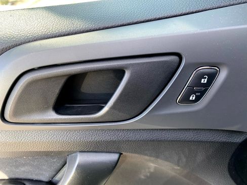 Used 2019 Ford Ranger XL image 31